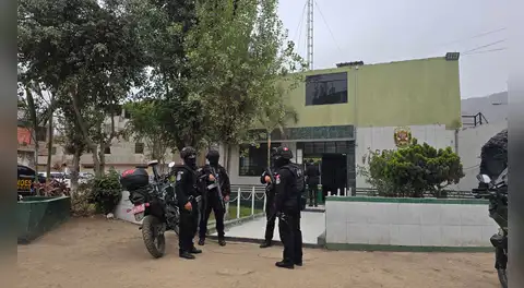 Detienen a comisario y 4 suboficiales en El Agustino por integrar presunta red de cobros para evitar patrullajes