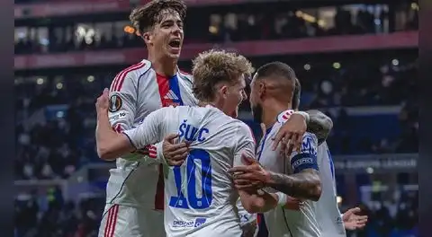 Olympique Lyon derrotó 2-1 al Go Aheads Eagles y continúa en lo más alto de la Europa League