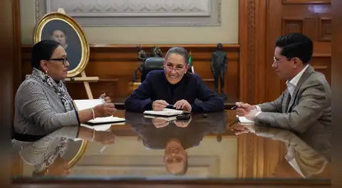 Sheinbaum revela que invitó al papa León XIV a visitar México durante llamada por el Día de la Virgen de Guadalupe