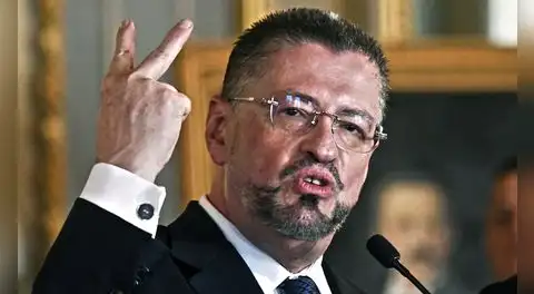 Presidente de Costa Rica es salvado por el Congreso en segundo intento de destitución previo a elecciones 2026