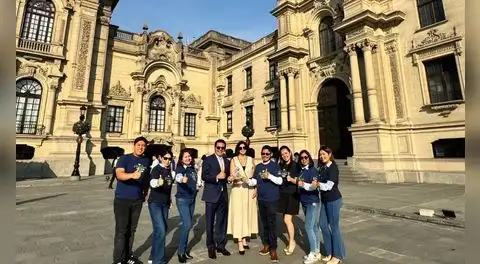 Caja Arequipa recibe por segundo año consecutivo el Premio Nacional “RENAVOL” 2025 en voluntariado corporativo