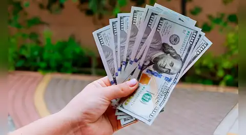 Nuevo salario mínimo en Nueva York: trabajadores de estos lugares recibirán un aumento de sueldo en 2026