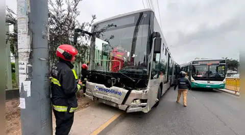 Chofer del Metropolitano fallece de un paro dentro de bus en av. Escuela Militar en Chorrillos
