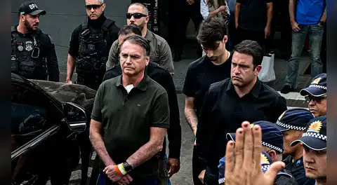 El ex presidente Jair Bolsonaro es sometido a cirugía por una hernia en medio de su reclusión por golpismo