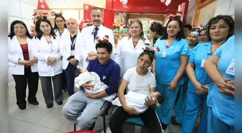 Gemelas siamesas unidas por la columna fueron separadas exitosamente tras complicada cirugía: "Milagro de Navidad"