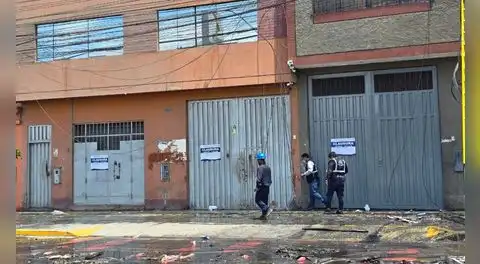 “Vivimos sobre una bomba de tiempo”: incendio en almacén clandestino en el Rímac deja 15 familias en la calle