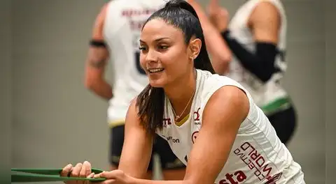 Daniela Muñoz pide mesura tras victoria de Universitario: "Recién estamos a mitad de temporada"