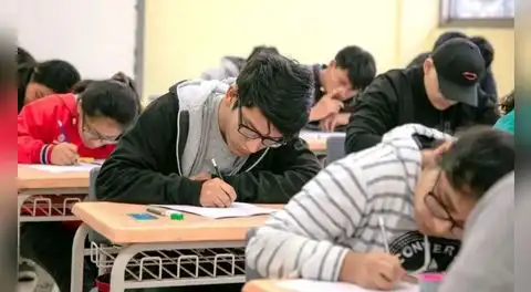 Pronabec deja sin subvención económica de verano a más de 2.100 becarios de universidades públicas