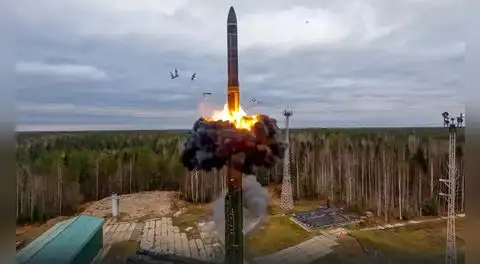 Rusia lanza misil hipersónico Oréshnik contra Ucrania en ataque masivo que deja al menos 4 muertos