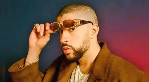 Bad Bunny enfrenta demanda por 16 millones de dólares: mujer acusa al cantante por presunto uso indebido de su voz