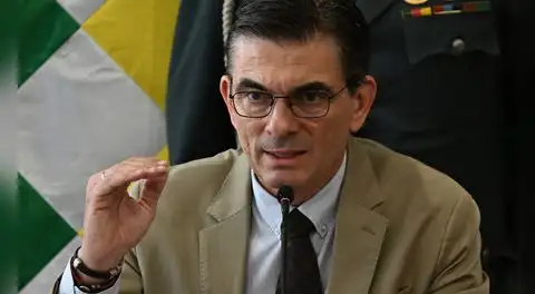 Rodrigo Paz cumple 2 meses de gobierno en medio de protestas por decretos económicos y proyectos petroleros en Bolivia