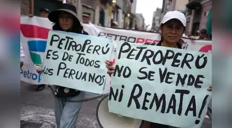 Crece rechazo social y político a la privatización de Petroperú: "Martha Moyano nos dijo que ni Fujimori se atrevió a tanto"