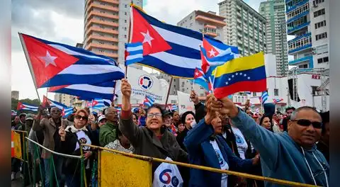 Cuba organiza manifestación masiva para condenar ataque de EE. UU. a Venezuela y exigir la liberación de Maduro