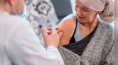 Una nueva vacuna experimental muestra su alta eficacia en la prevención del cáncer de colón