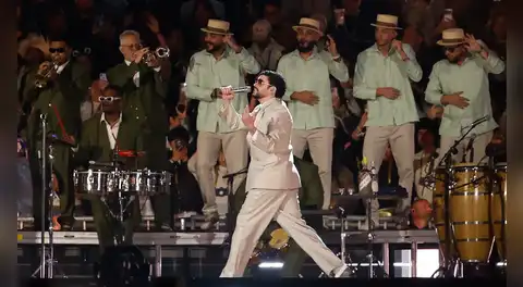 Bad Bunny muestra un adelanto de su presentación en el show de medio tiempo del Super Bowl