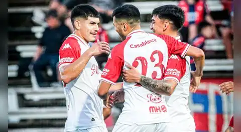 Huracán goleó 4-0 a Cerro Porteño en partido disputado por el torneo Serie Río de La Plata