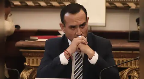 José Jerí acorralado: sector del Congreso no le cree y aumentan posturas para censurarlo