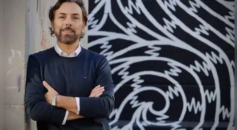 Javier Iturralde: “Debemos enfrentar con espíritu crítico los cambios que la IA está generando en el mundo”