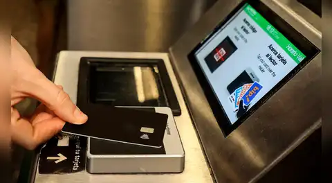 En Chile, los usuarios de tren podrán pagar su pasaje con tarjetas bancarias desde el 13 de febrero de 2026 en 2 servicios importantes