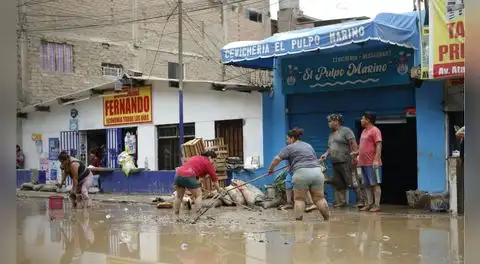Huaicos en Perú EN VIVO: regiones afectadas, vías bloqueadas y alertas del Senamhi por lluvias intensas