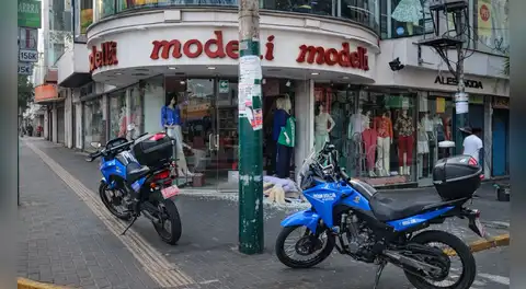 Atacan a balazos una tienda de ropa en Gamarra, ubicada a metros de un puesto policial