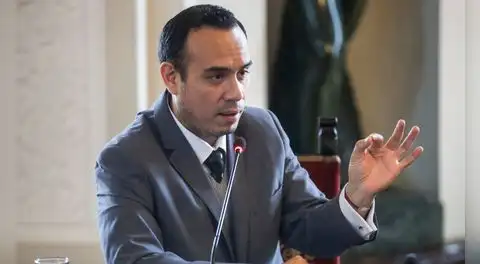 Comisión de Fiscalización aprueba pedir al Pleno facultades para investigar a José Jerí por Chifagate