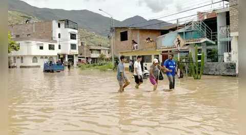 Advierten desbordes de ríos tras intensas lluvias en Ica y Cañete: centros poblados se verían afectados