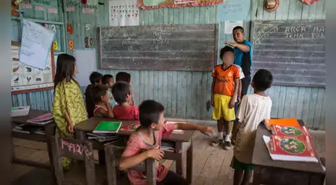 Una brecha que no cierra: faltan más de 19.000 maestros de lenguas originarias en Perú