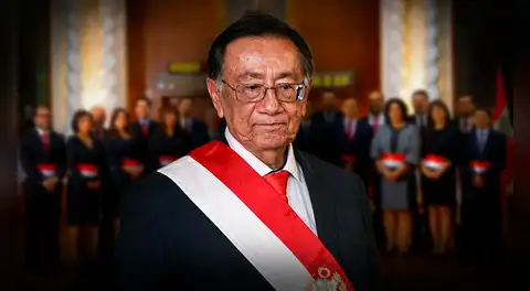 Balcázar en expectativa por la situación ministerial: visitas al despacho, presión de partidos y ministros que se posicionan