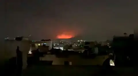 Pakistán declara “guerra abierta” al gobierno talibán de Afganistán tras tensiones en la frontera