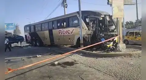 Triple choque en la Panamericana Sur: mueren suboficial PNP y pasajero de bus interprovincial en Ica