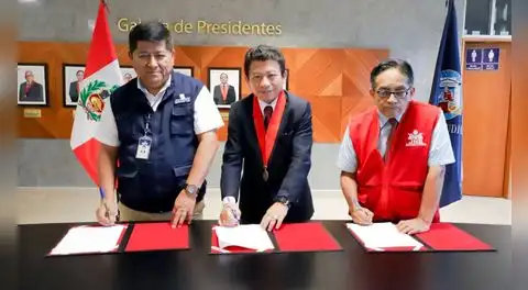 Presidente de la Corte de Sullana y autoridades electorales firman acta de compromiso para difusión de programa “Justicia Electoral”