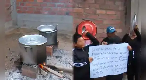 Olla común en VMT cocina a leña ante incremento del precio de gas y productos en mercados: “No nos alcanza”