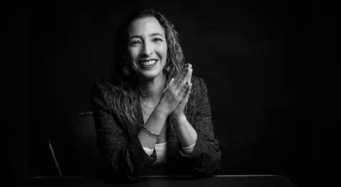 Romina Silman: “Me interesaba desarmar el mito del hombre brillante y revelar que detrás hay una estructura de poder”