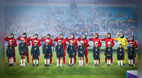 Jugadoras de la selección de Irán abandonan el equipo y reciben asilo en Australia: "Están a salvo aquí"