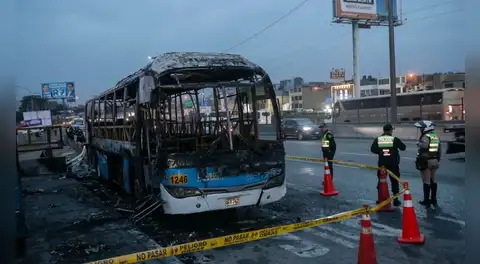 Bus de la empresa ETSIBOSA es incendiado en El Agustino: conductor resulta herido tras quedar envuelto en llamas