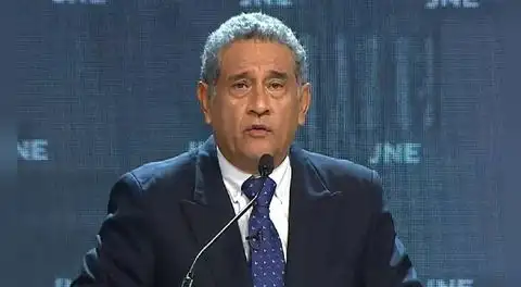 Mesías Guevara: "Debemos liberar al TC del pacto mafioso para evitar que la señora Fujimori y sus socios queden libres"