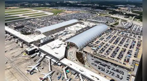 El aeropuerto más transitado del mundo está en un país de América: trasladó a más de 100 millones de personas y superó a China