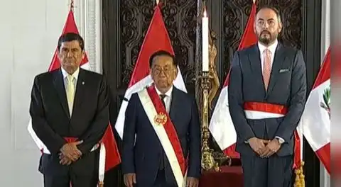 Amadeo Javier Flores Carcagno es el nuevo ministro de Defensa tras salida de Carlos Díaz por compra de aviones