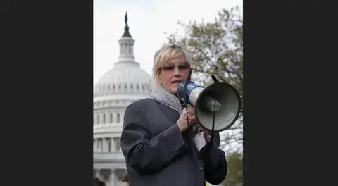 Los abogados van al cine, por Eduardo González Viaña