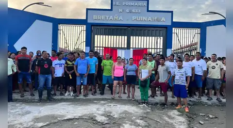 Padres de familia toman colegio en Loreto por falta de maestros que deja sin clases a más de 400 escolares