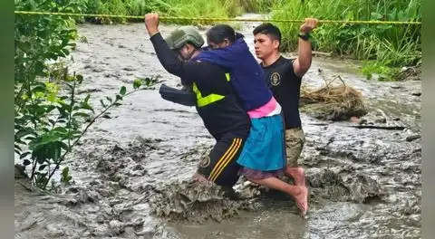 Fuertes lluvias destruyen puente y afectan 40 viviendas en Ayacucho: familias quedan incomunicadas