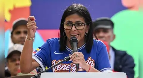 Gobierno interino de Venezuela sube sueldo mínimo a 240 dólares, pero queda lejos del costo de la canasta básica