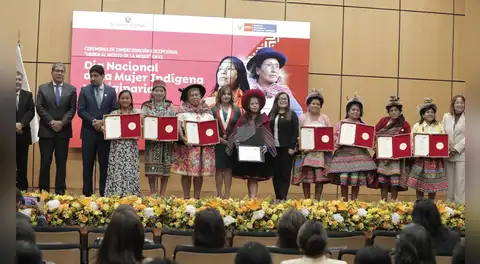 Día de la Mujer Indígena: condecoran a ocho lideresas por sus aportes en la conservación ambiental