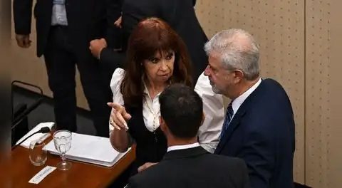 Testigo del caso contra Cristina Fernández admite que mintió sobre ingreso de bolsos con dinero a su departamento