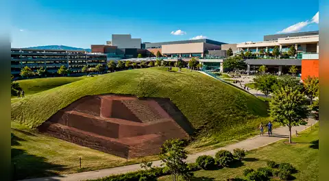 El único centro comercial en América Latina que fue construido sobre un sitio arqueológico desde hace 23 años: piezas valiosas son exhibidas