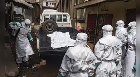 Uganda cierra su frontera con Congo por brote de ébola sin vacuna disponible que ya supera las 200 muertes