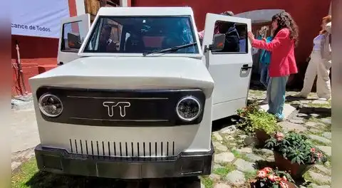 México presenta su primer auto eléctrico que se carga con el sol: pueden entrar hasta cinco pasajeros y cuesta menos de US$6.000