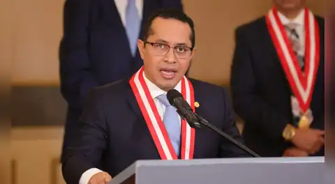 Roberto Burneo advierte que personeros tienen prohibido publicar videos del conteo de votos en redes sociales