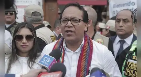 Roberto Sánchez votó en San Borja y llamó a aceptar resultados: "Respetemos el voto libre"